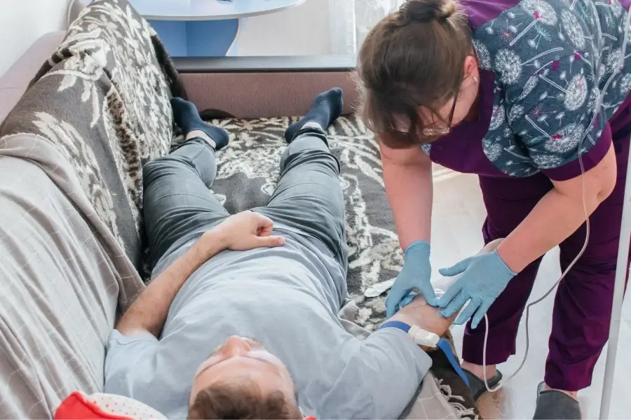 Срочный вывод из запоя в Бежецке: быстро, недорого